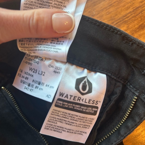 Levi's High Rise Bootcut - Picture 5 of 5